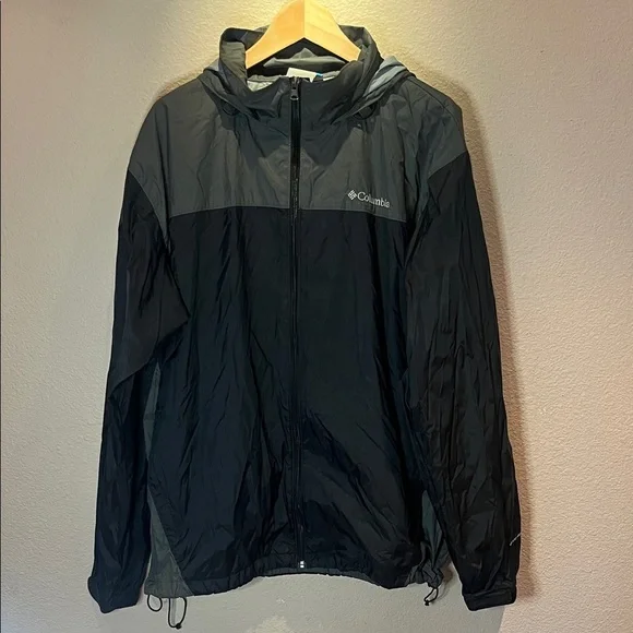 Columbia Men’s Packable Rain Jacket OmniShield Size XL black and gray - Picture 2 of 11